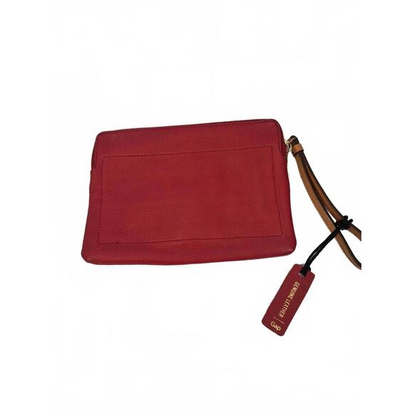 Gap Red Soft Pebble Leather Slender Wristlet Zip Closure 12 Credit Card Id Slots - Picture 1 of 6